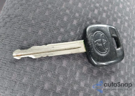 2003 Toyota Corolla S from USA, damaged, VIN 2T1BR32E63C009482